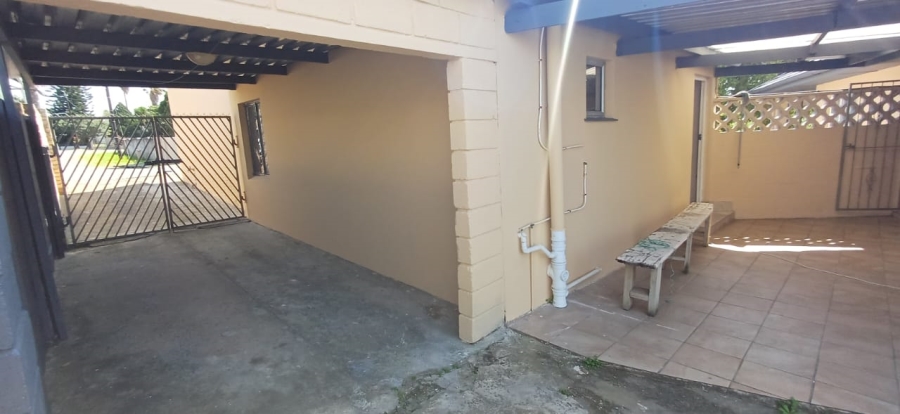 4 Bedroom Property for Sale in Amalinda North Eastern Cape